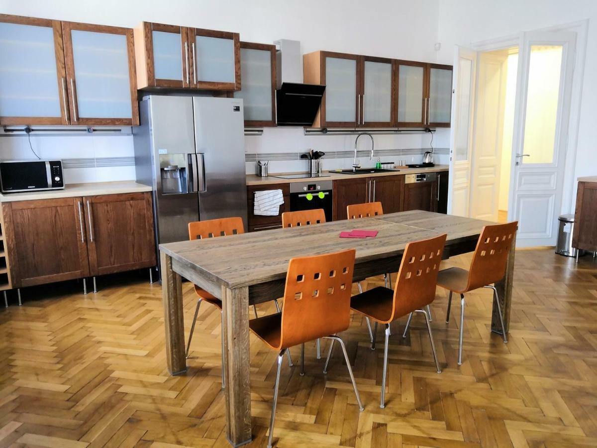 Villa Cafe Krnov Ngoại thất bức ảnh